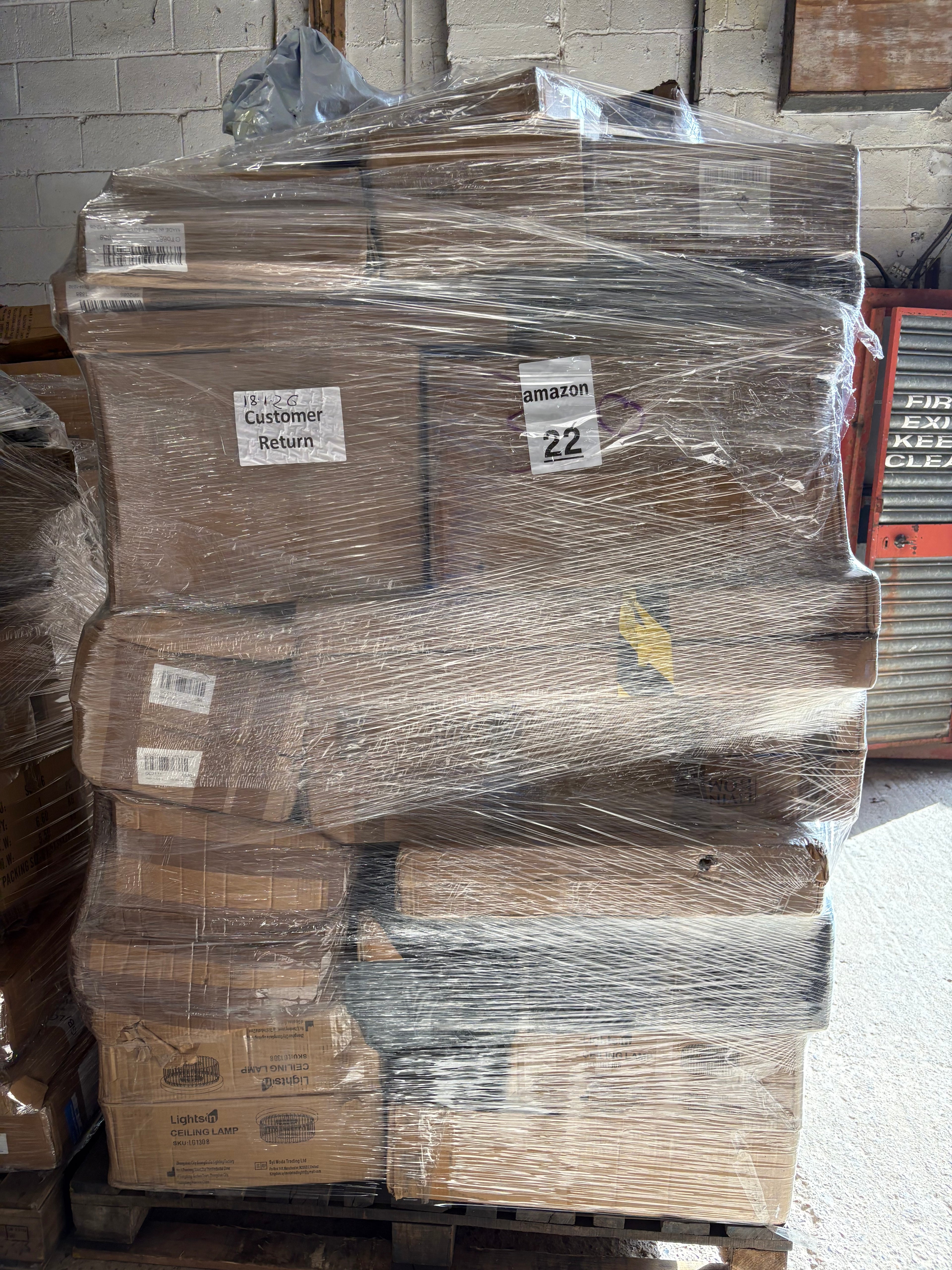 Monster 6.5ft living and home pallets